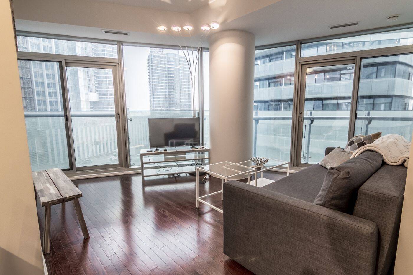 Aoc Suites - Two Bedroom Condo - City/Cn Tower View Toronto Exterior foto
